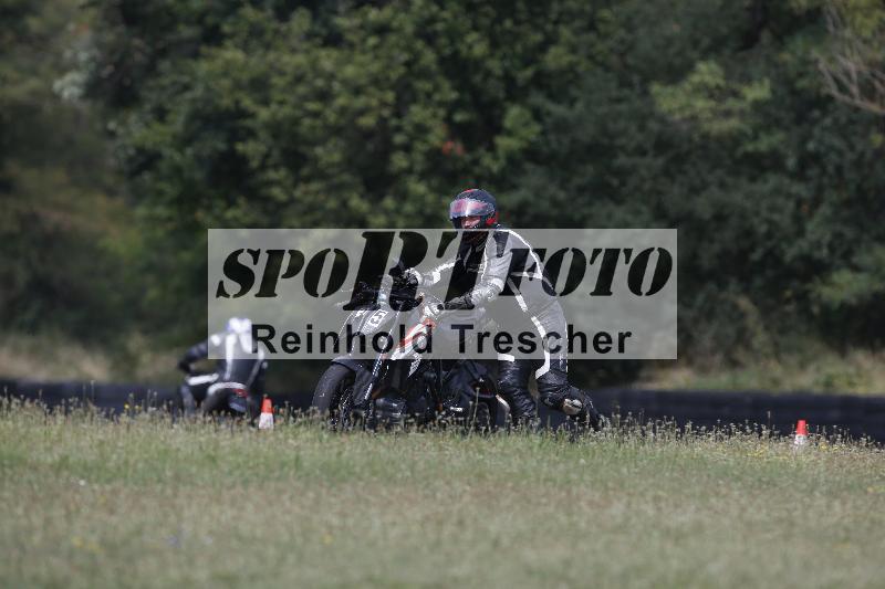 /Archiv-2023/61 13.08.2023 Plüss Moto Sport ADR/Einsteiger/35